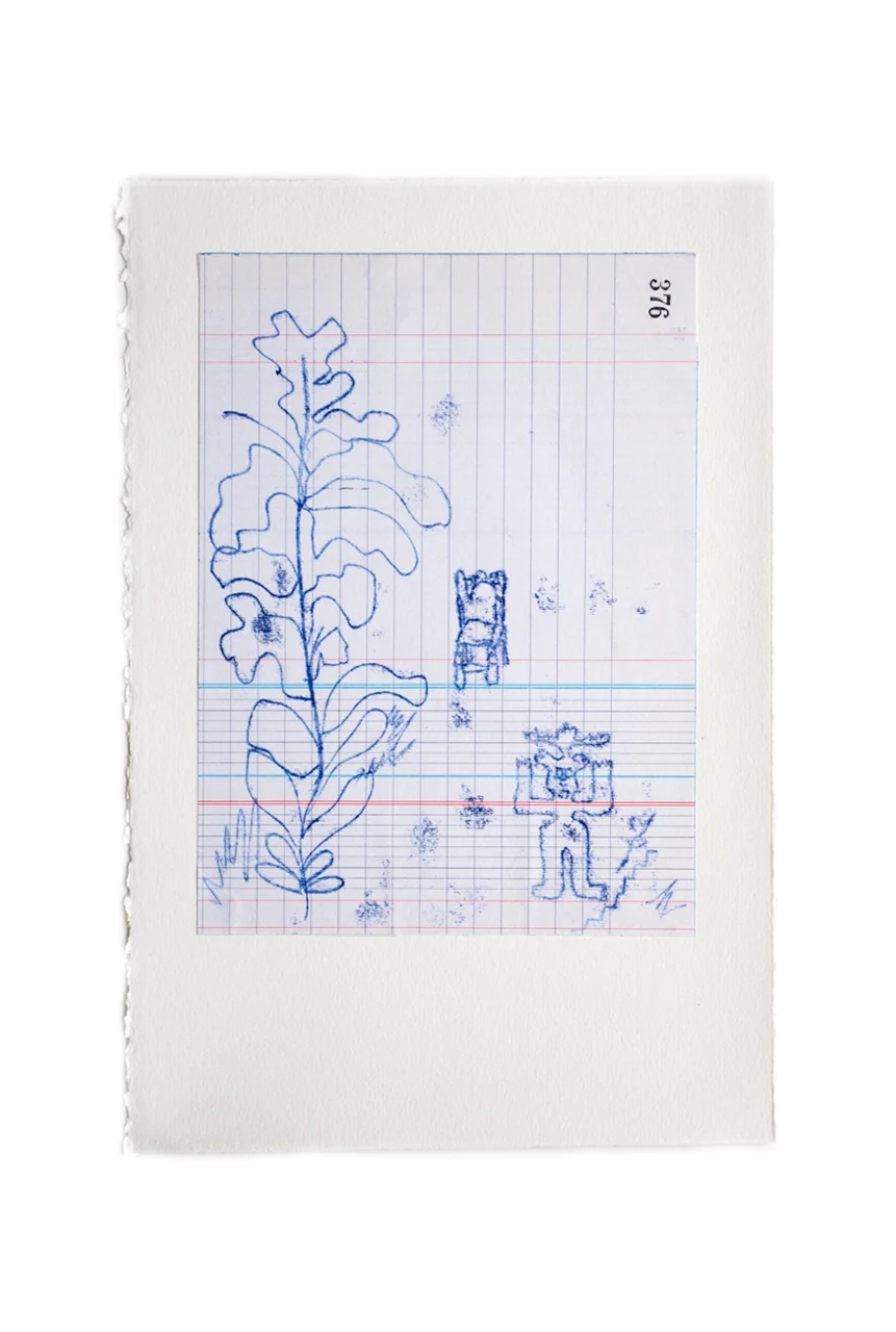 Monotipo Debajo de la silla con dibujo botánico azul